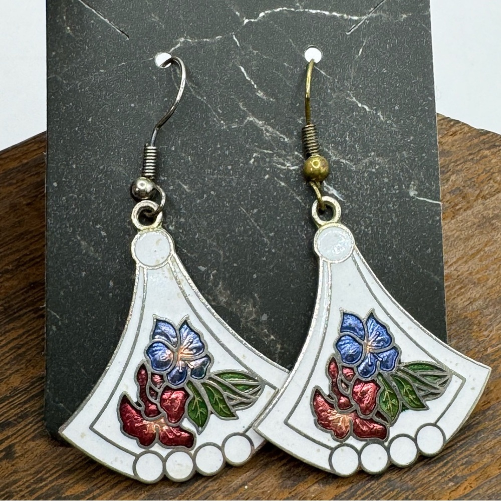 Vintage chamber enamel floral Asian fan dangle earrings